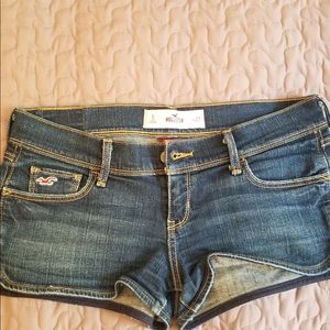 Hollister Shorts size 5